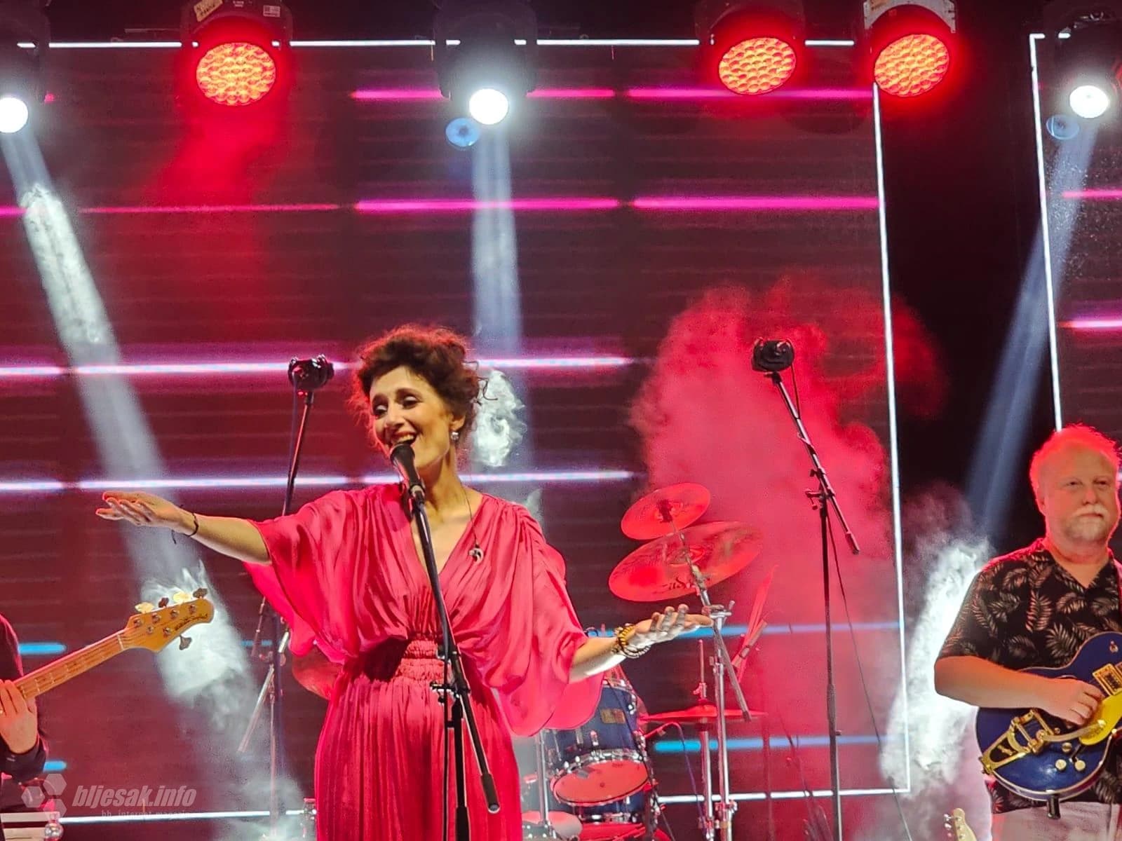 Doris Dragović održala koncert u Mostaru