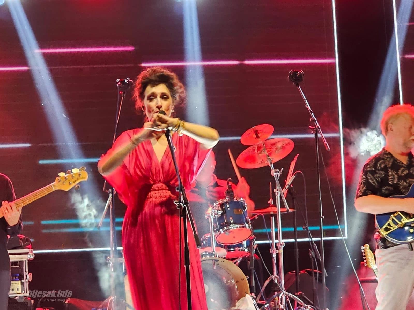 Doris Dragović održala koncert u Mostaru