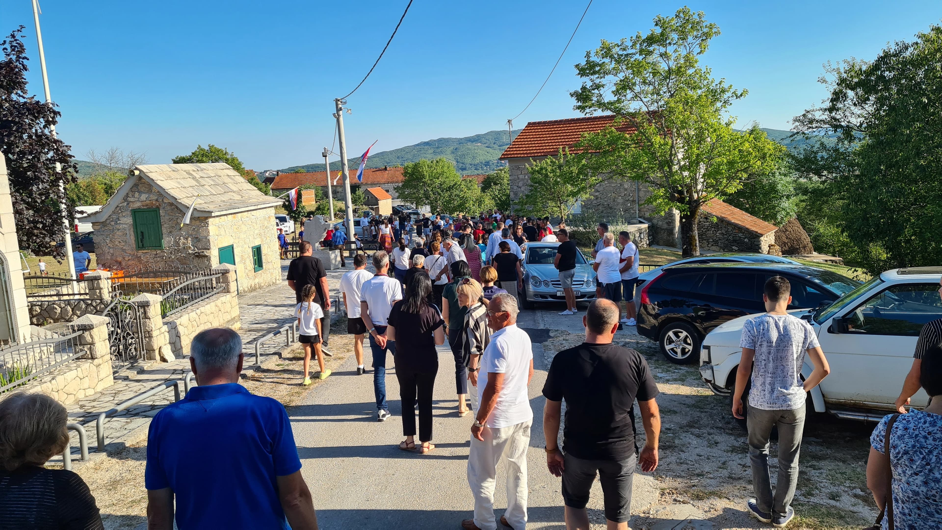 Suret Širića i Knezovića 