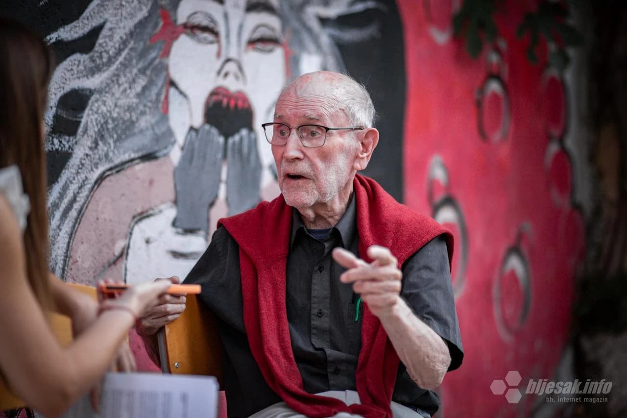 86-godišnji nagrađivani redatelj Andrew Garrod