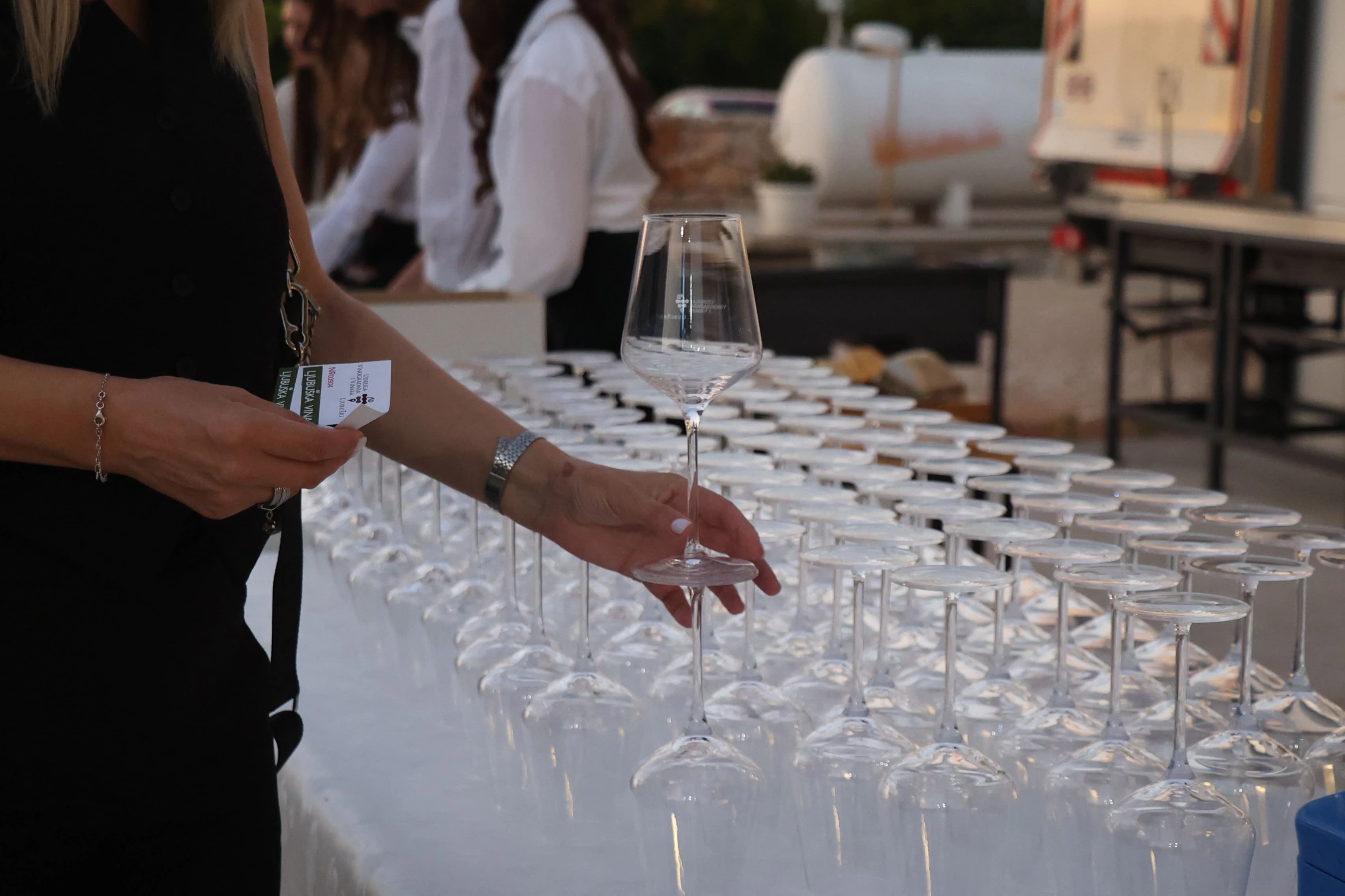 Manifestacija ‘Kušaj ljubuška vina’ okupila brojne ljubitelje vinske kapljice