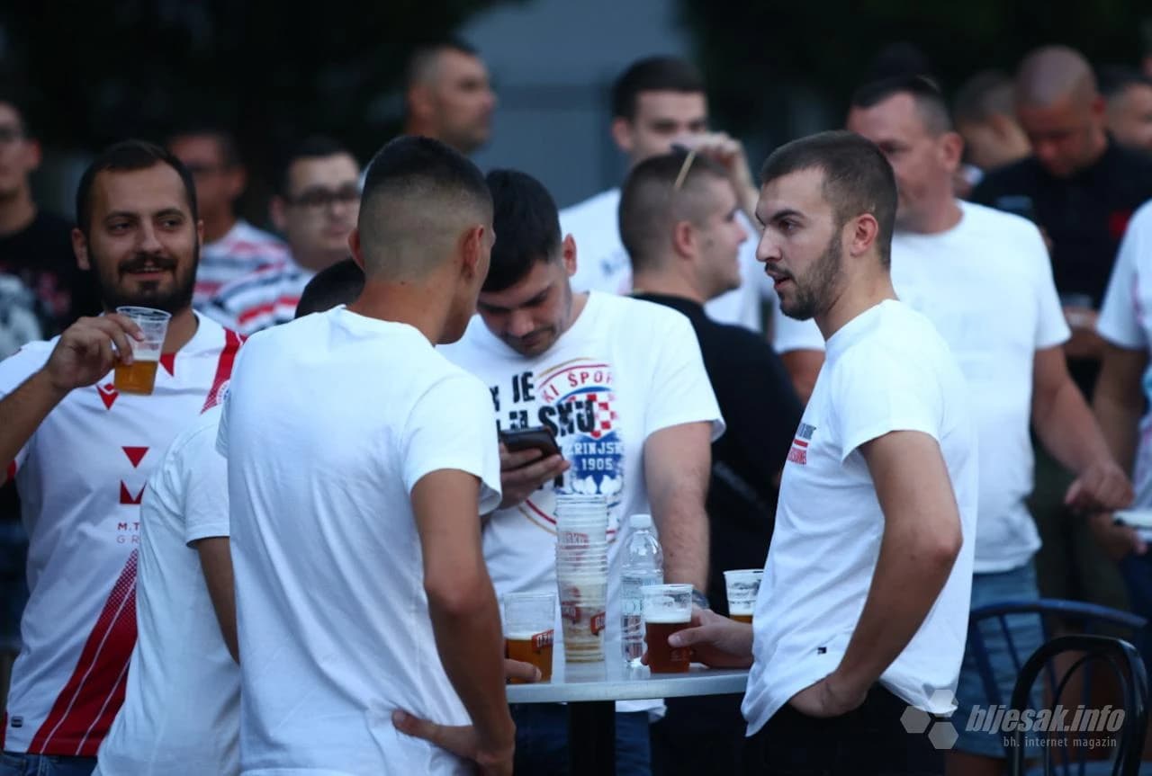 Velika podrška navijača za mostarski klub