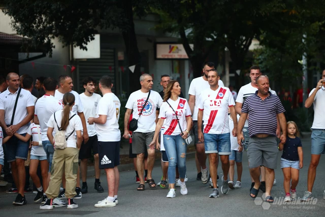 Velika podrška navijača za mostarski klub