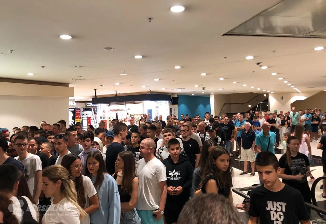 Pomama za ulaznicama Zrinjskog zavladala u Mostaru