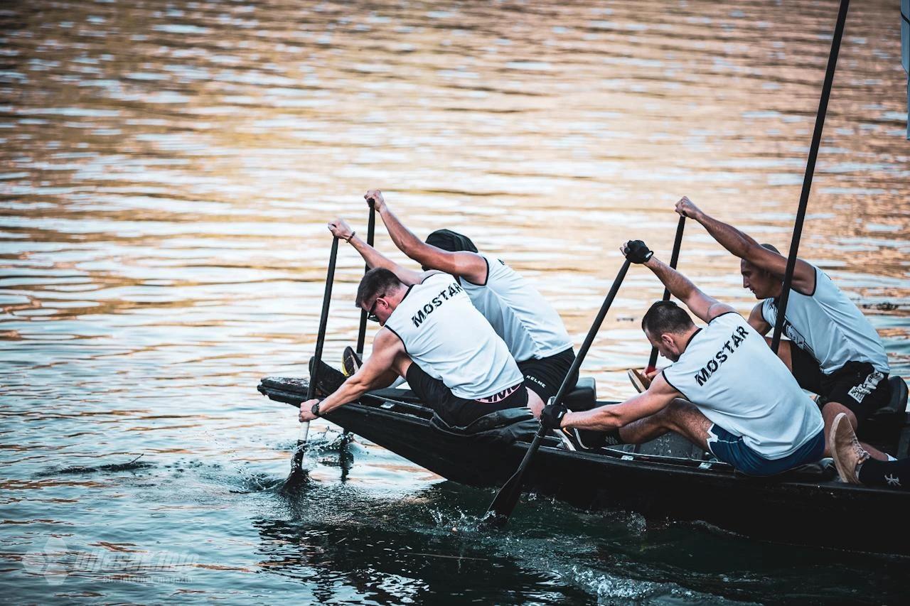 Mostarski lađari kreću prema Metkoviću