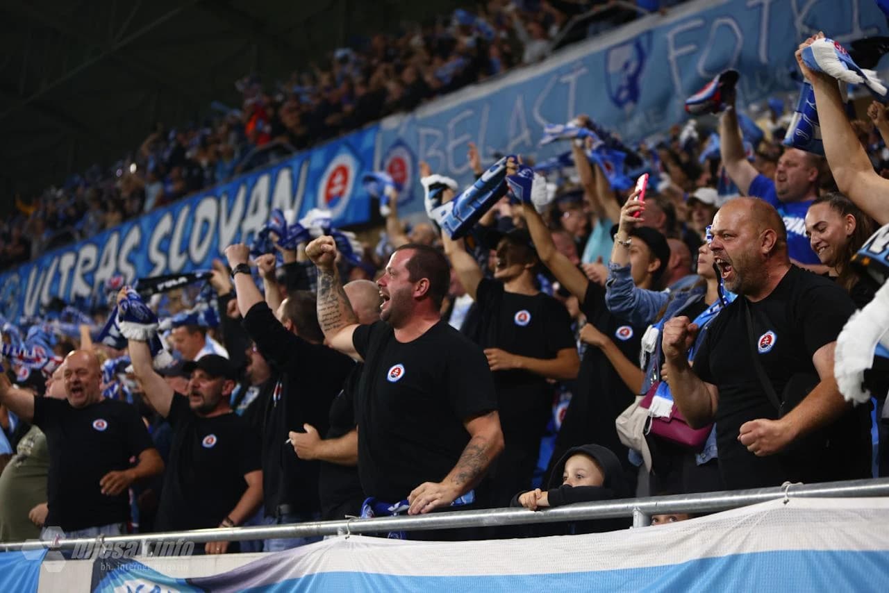 S utakmice u Bratislavi