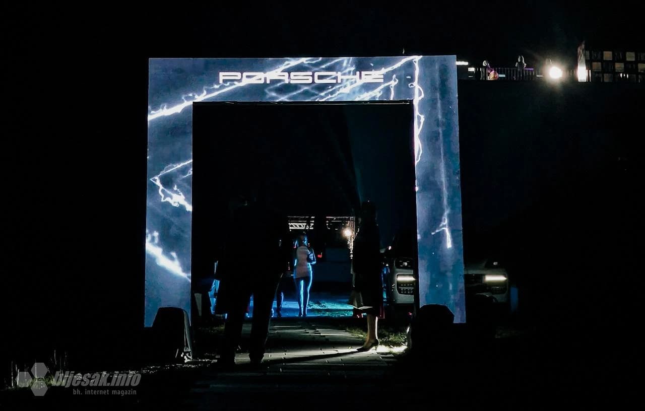 Novi Porsche Cayenne službeno predstavljen u Sarajevu