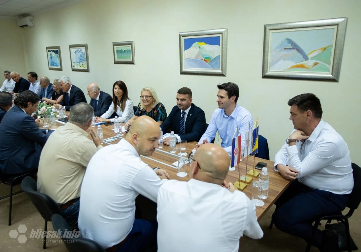 Sjednica predsjedništva HNS-a u Mostaru