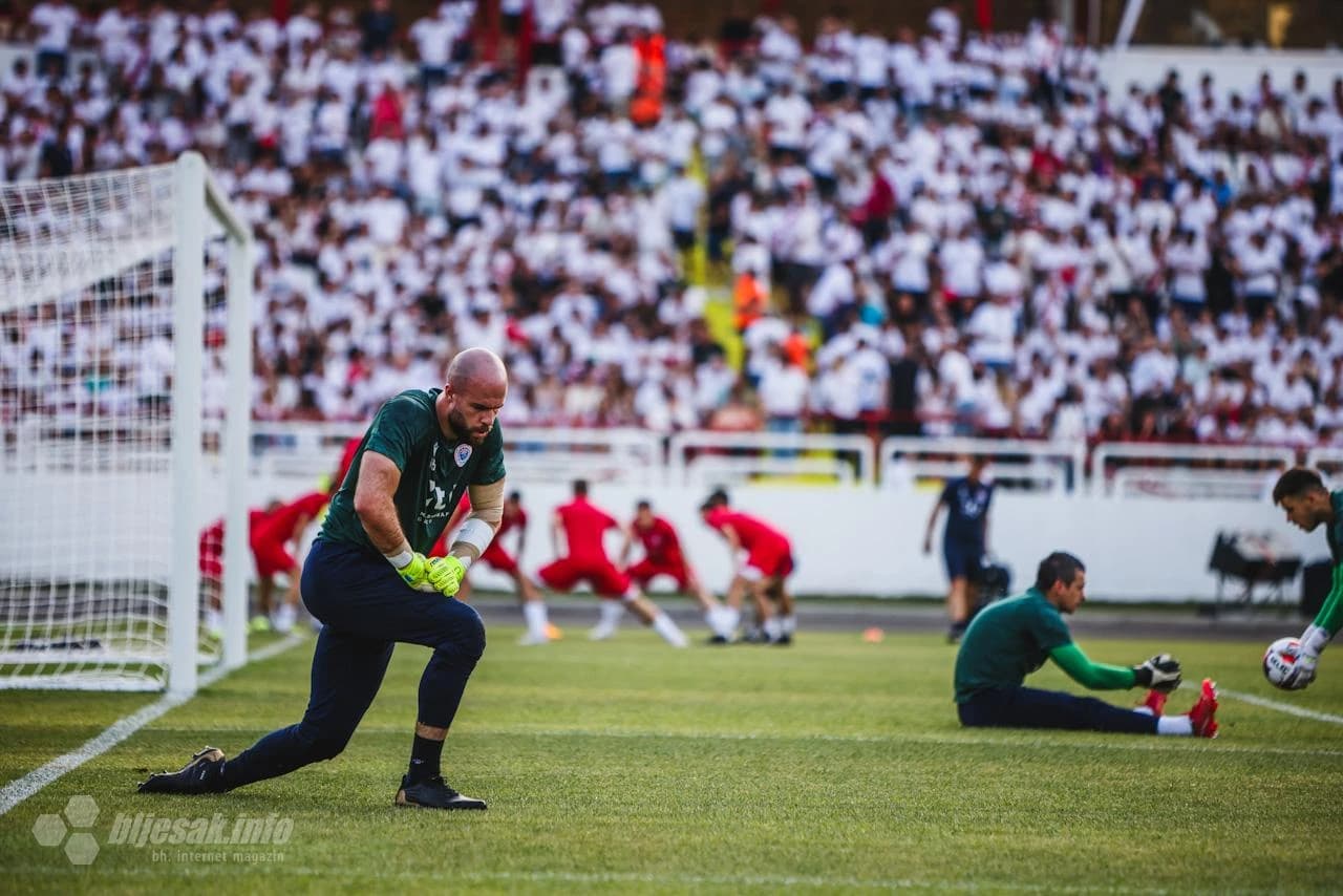Plemići raspoloženi na zagrijavanju