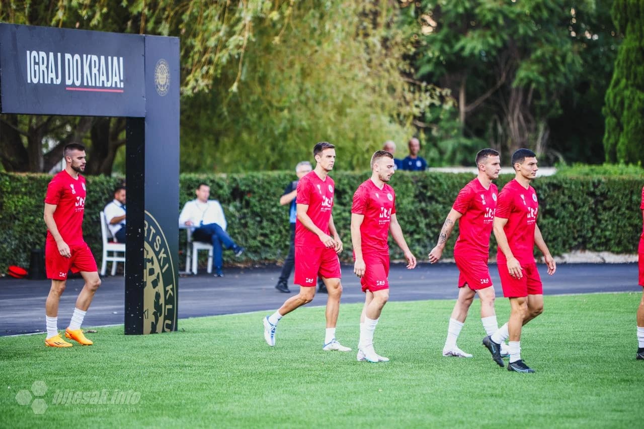 Plemići raspoloženi na zagrijavanju