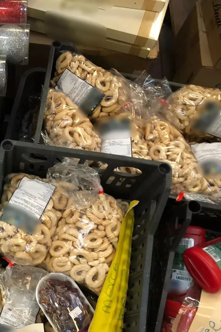 Europol upozorava da takva hrana i piće može imati ne samo neugodan okus i miris, već može biti izuzetno opasna za ljudsku prehranu te može predstavljati ozbiljan rizik za javno zdravlje.