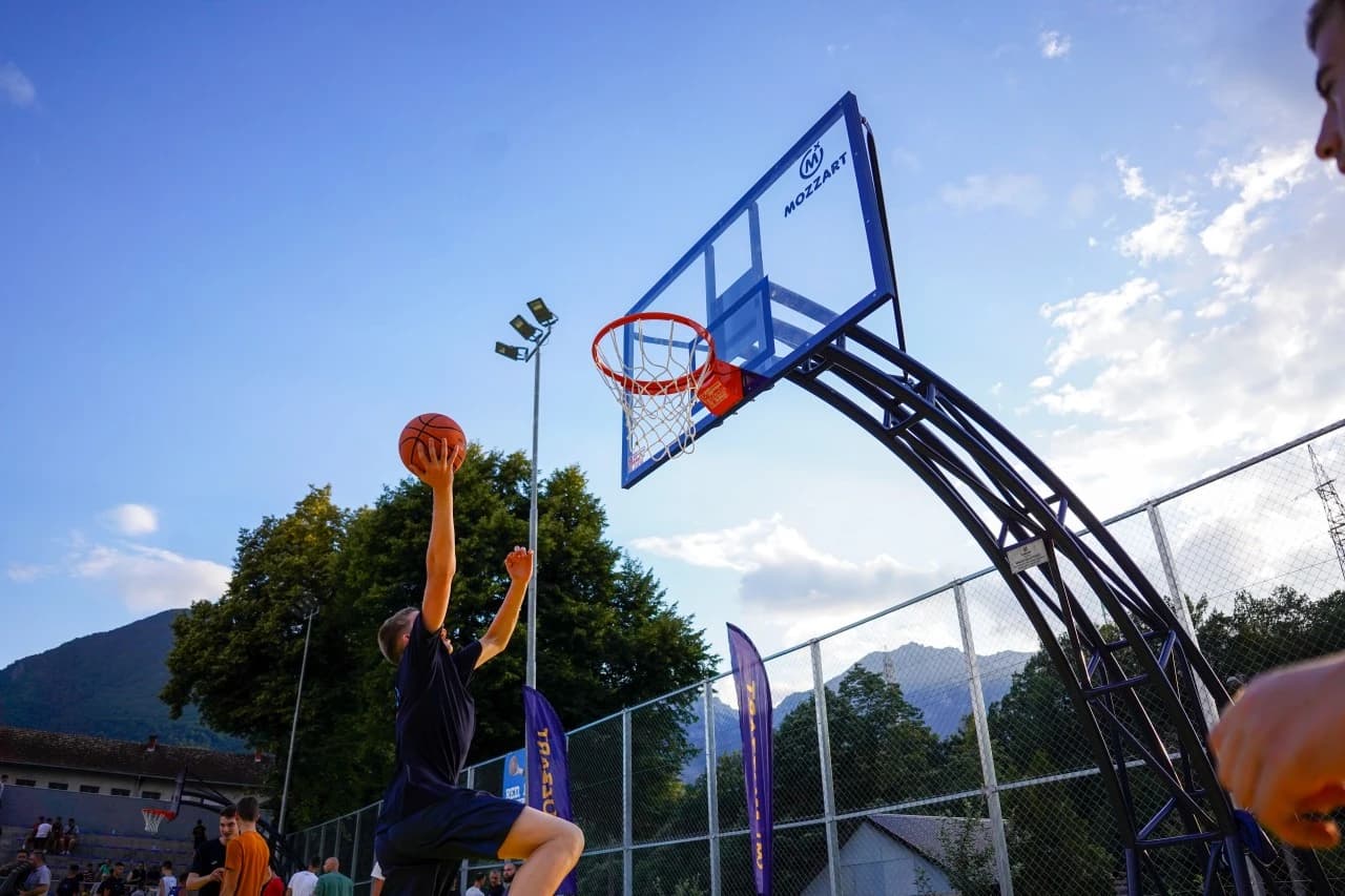 Spektakl u Jablanici: Mozzart i Mirza Teletović otvorili teren