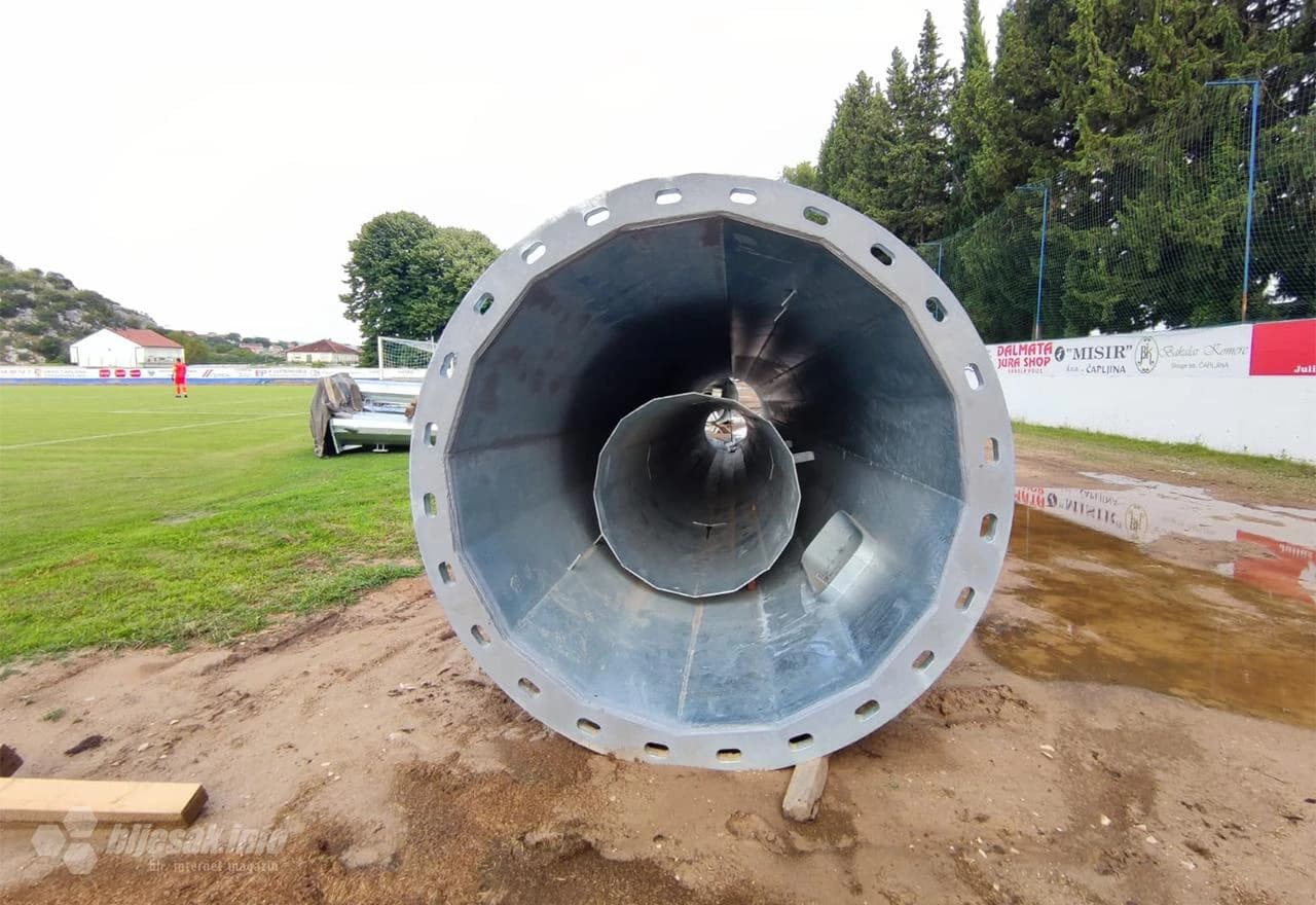 Na stadion GOŠK-a stigli reflektori