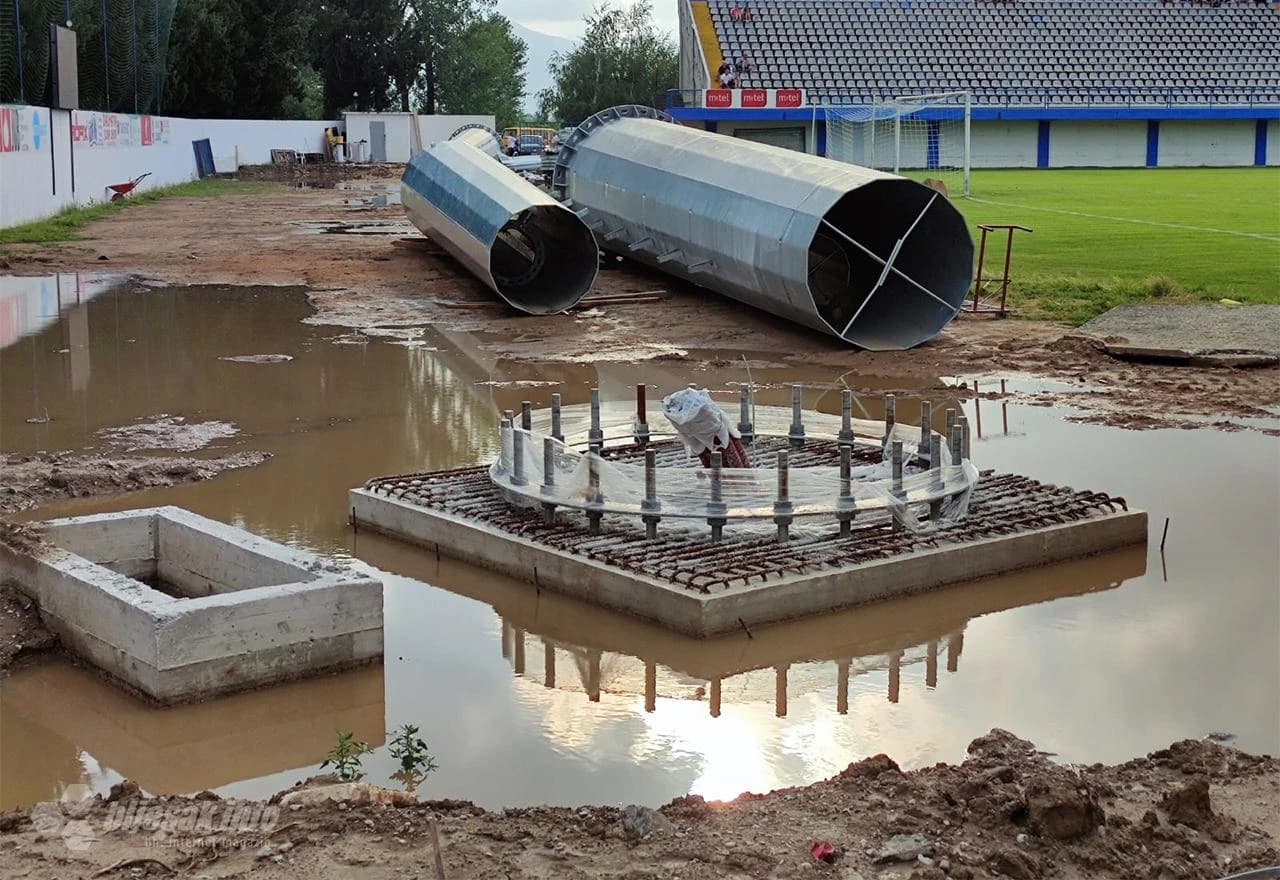 Na stadion GOŠK-a stigli reflektori