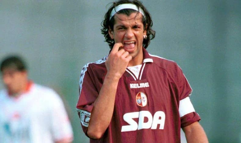 Gigi Lentini u dresu Torina 