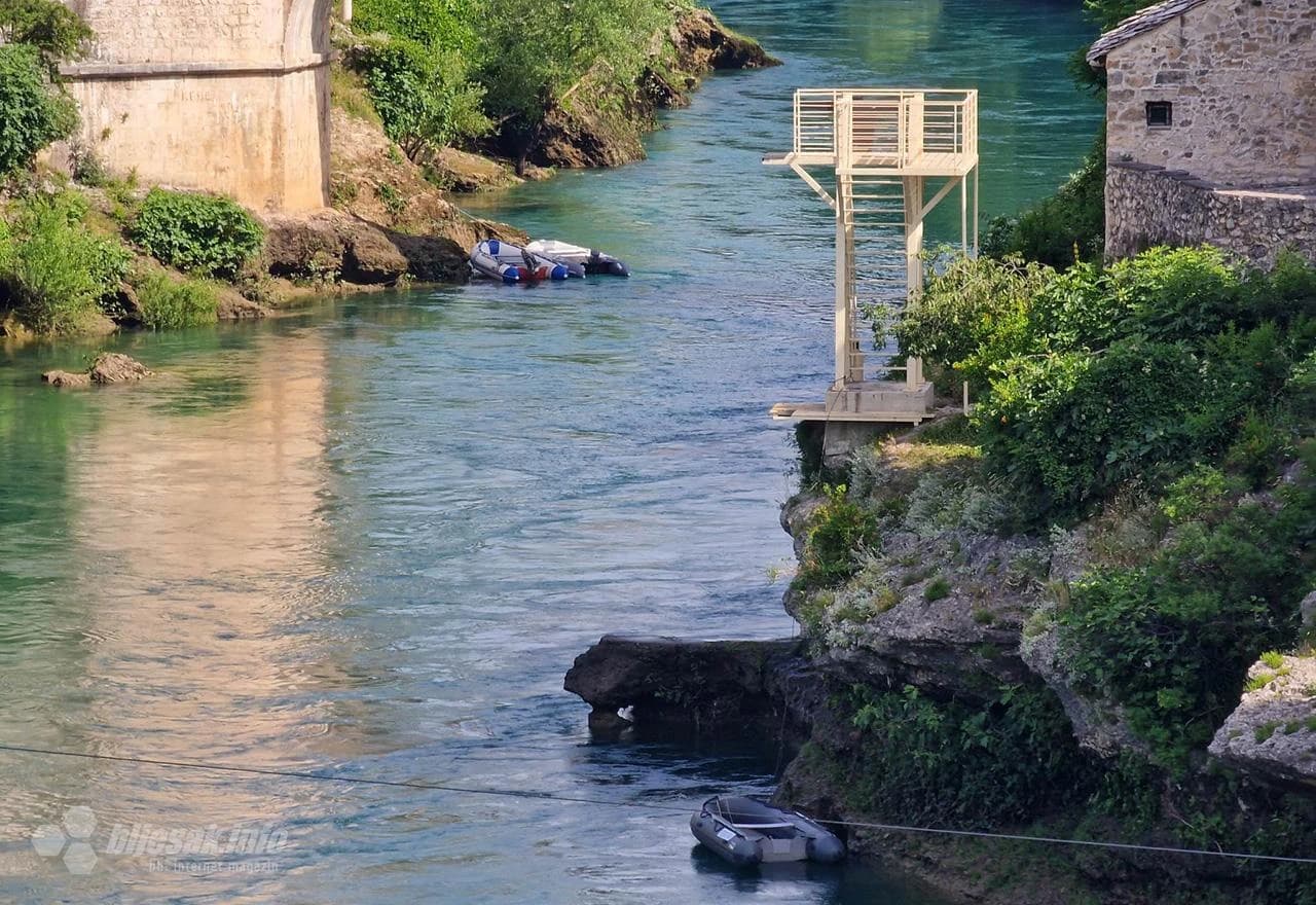 Uklanja se skakaonica Duražik ispod Starog mosta