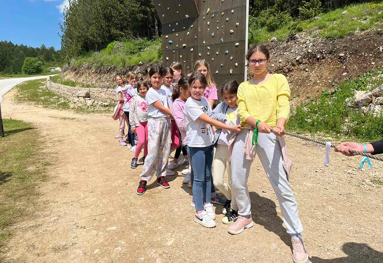 Mostarske plesačice na Blidinju