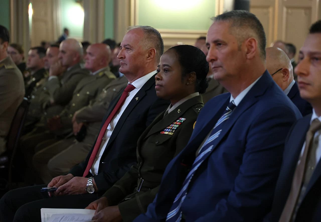 Zukan Helez, ministar obrane BiH