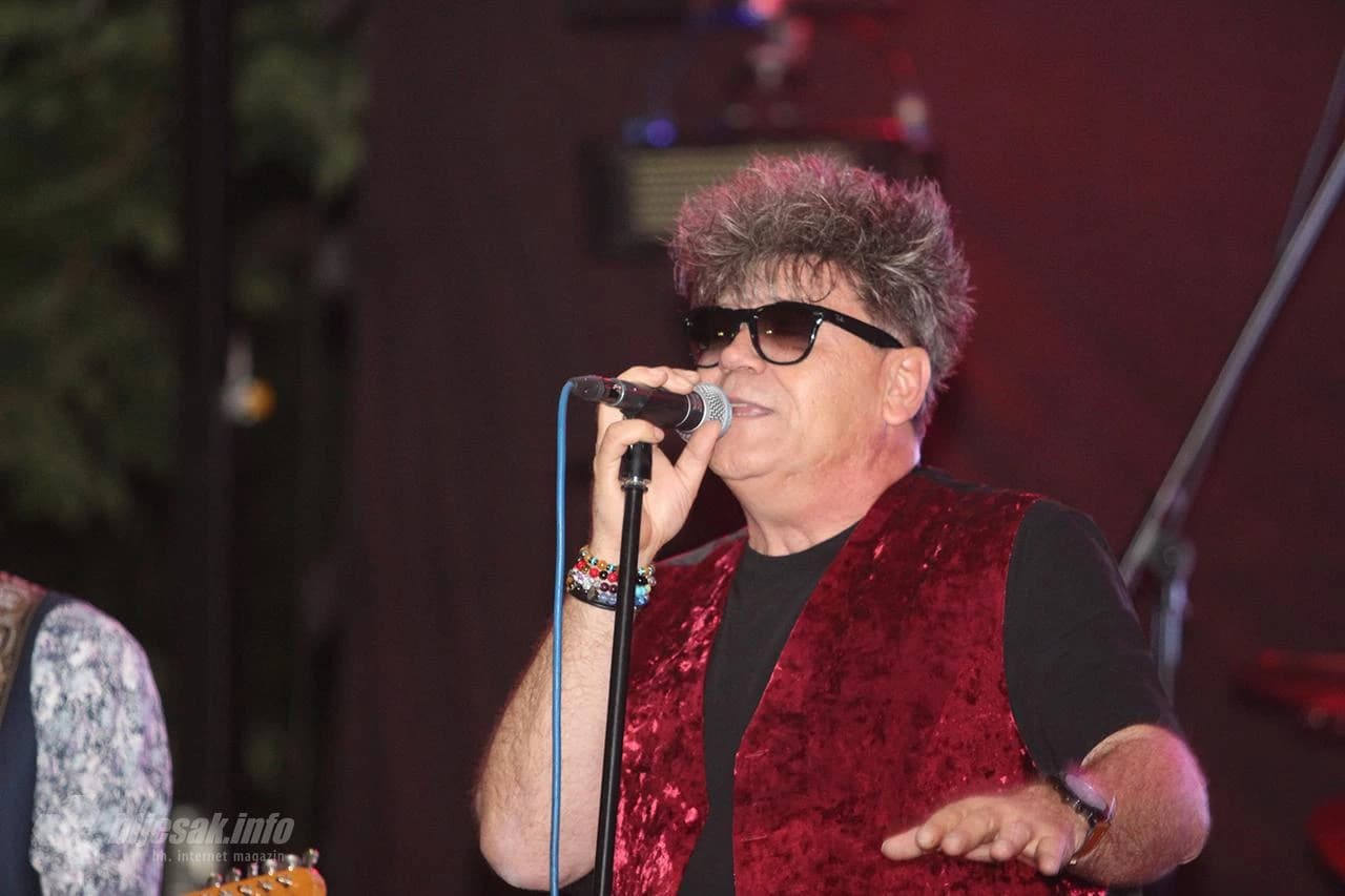 Koncert Crvene jabuke u Stocu