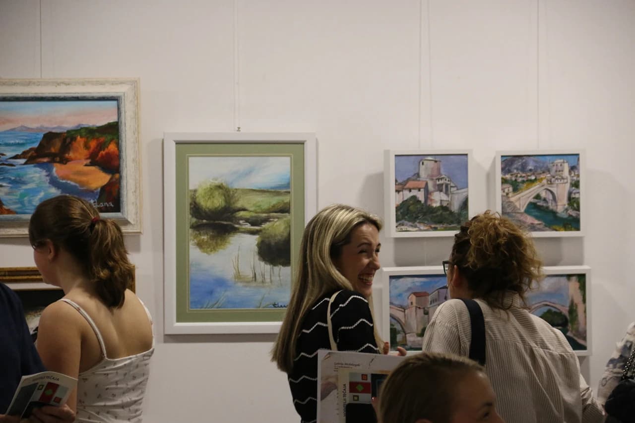 Održana završna izložba radova tečaja crtanja i slikanja galerije Michelangelo