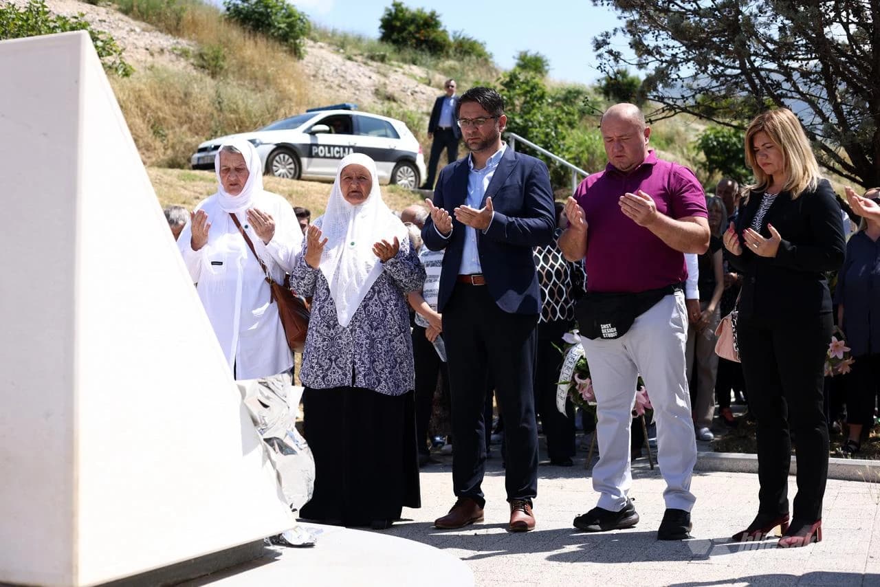 Dan civilnih žrtava rata Mostara i 31. obljetnica od zločina na Uborku i Sutini