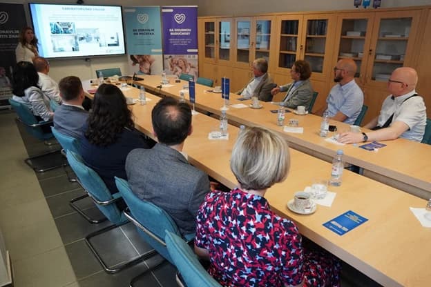 Priznati znanstvenici u posjeti kolegama u Mostaru 