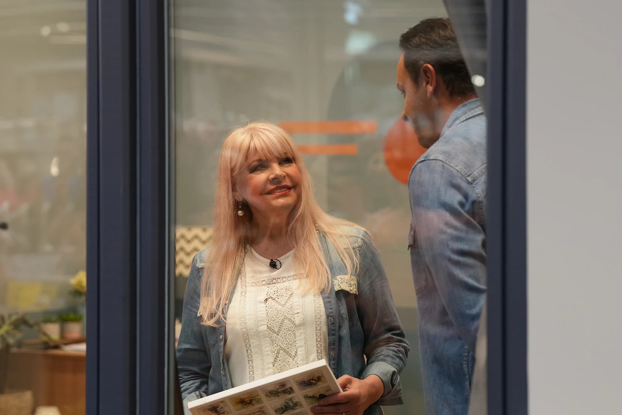 Hanka Paldum i Enis Bešlagić.jpg