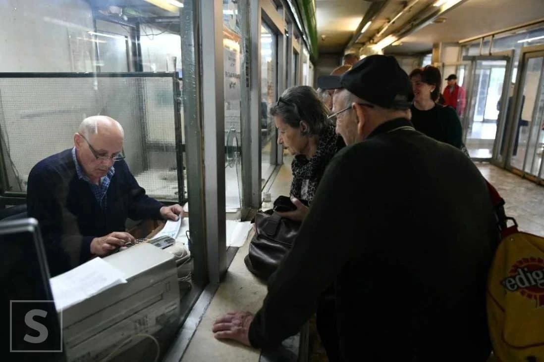 Ostalim danima vlak će, kako kažu, po redu vožnje prometovati na relaciji Sarajevo-Čapljina-Sarajevo.