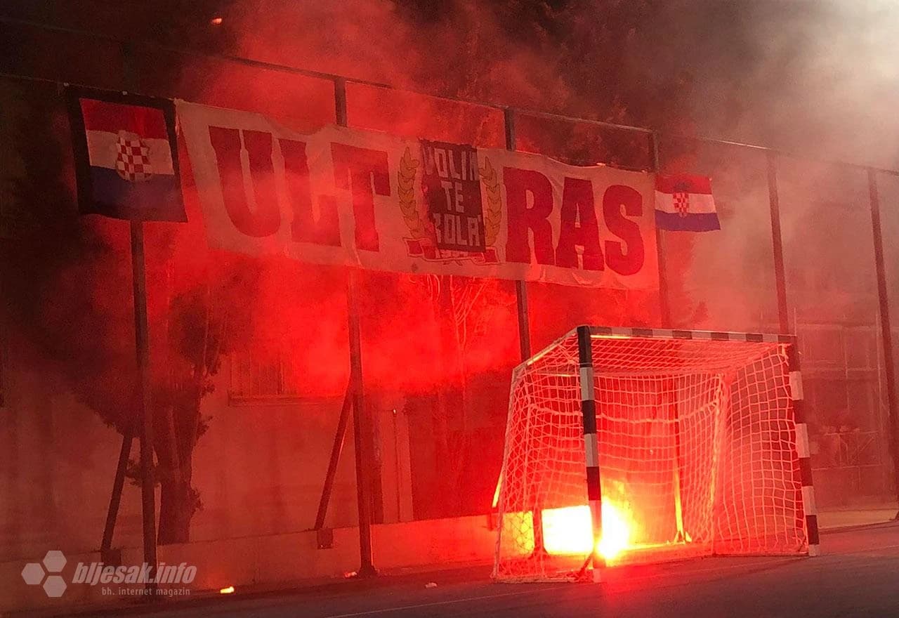 Malonogometni turnir Volim te bola u organizaciji mostarskih Ultrasa