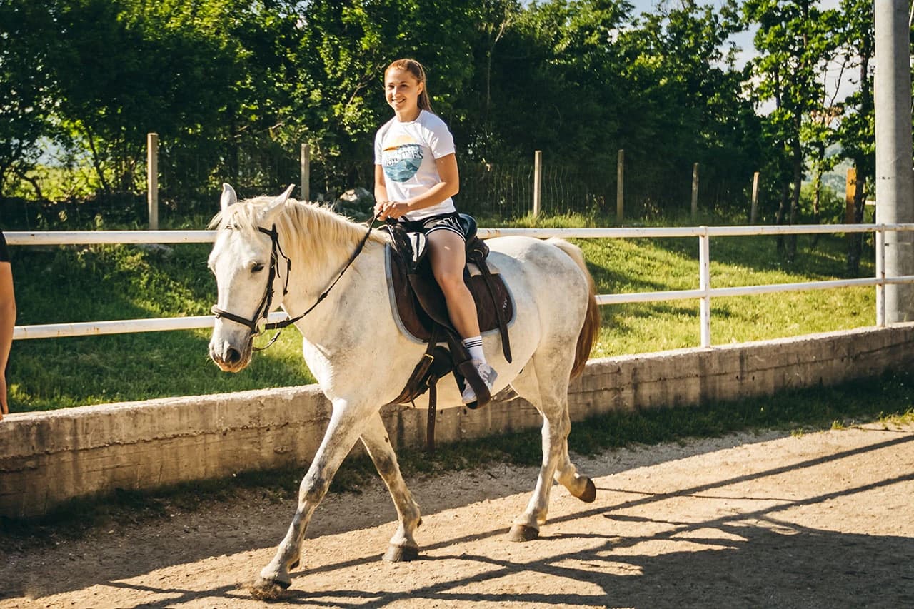Konjički klub Mostar