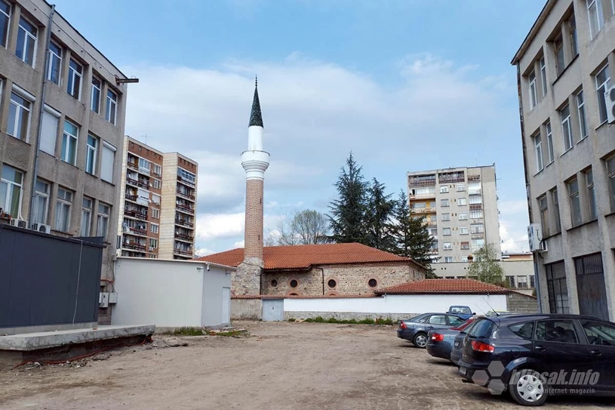 Eski (Stara) džamija