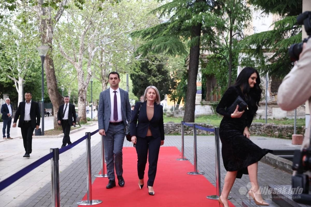 Borjana Krišto stiže na sastanak s Plenkovićem u Mostaru