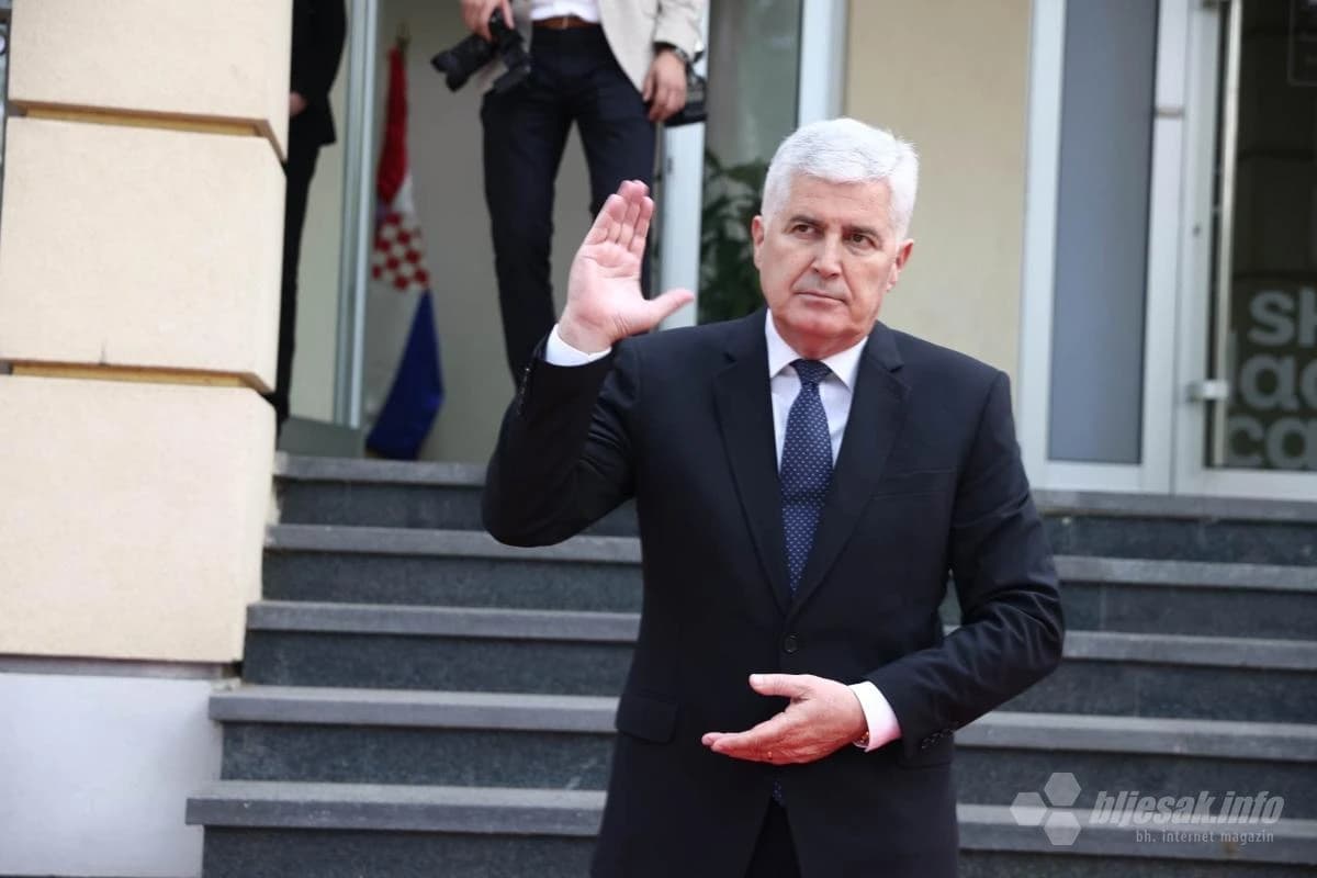 Dragan Čović stigao na sastanak s Krišto i Plenkovićem