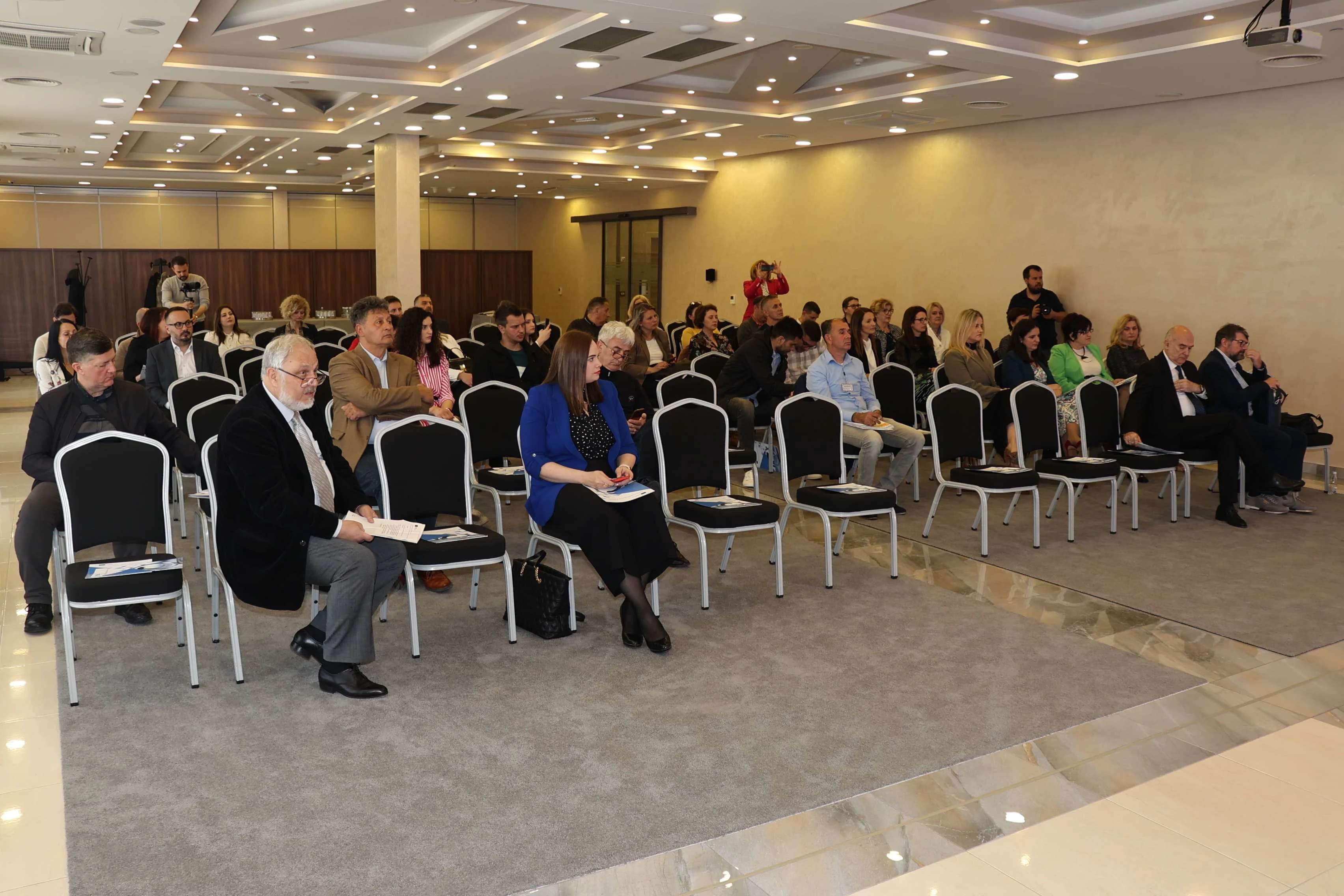 Institut za intelektualno vlasništvo BiH organizirao je uz potporu EU u srijedu u Mostaru svečanost obilježavanja Svjetskoga dana intelektualnoga vlasništva okupivši vodeće stručnjake iz područja intelektualnog vlasništva, znanstvenike, istraživače, pravn