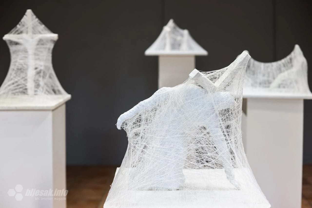 Izložba Borisa Orenčuka u Mostaru