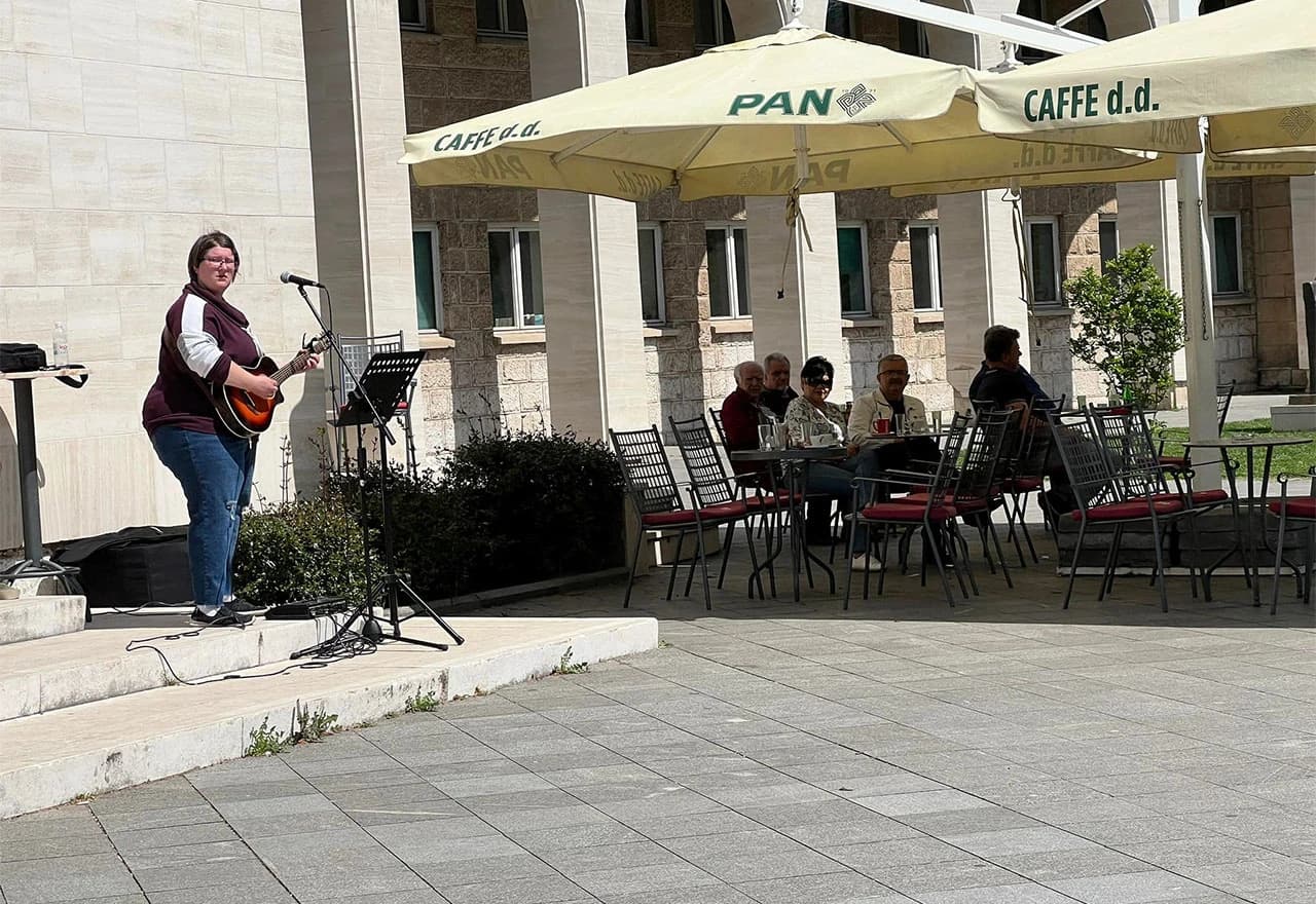 Drugi po redu sajam kreativnosti Hrabro srce održava se ispred ispred HD Herceg Stjepana Kosače