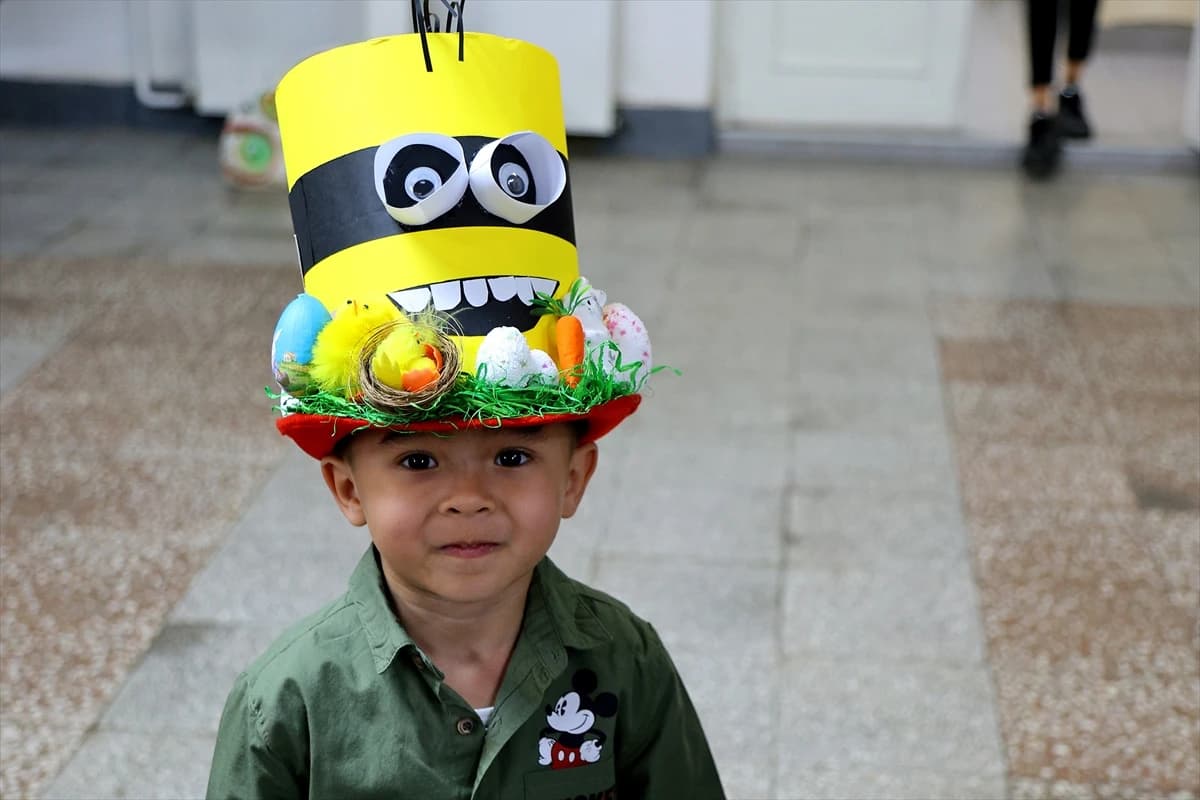 Šeširijada u Nišu povodom Dana šale