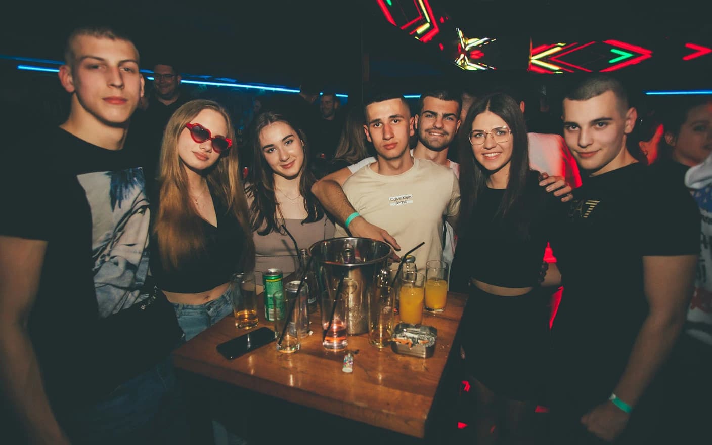 Odlična atomosfera u GoldenCube