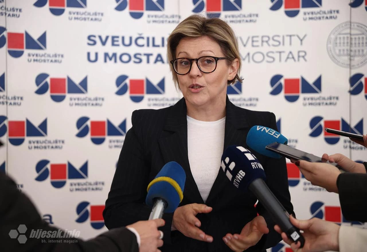 Davorka Topić Stipić