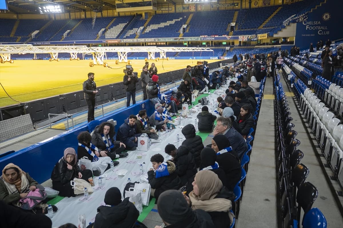 Zajednički iftar na Stamford Bridgeu