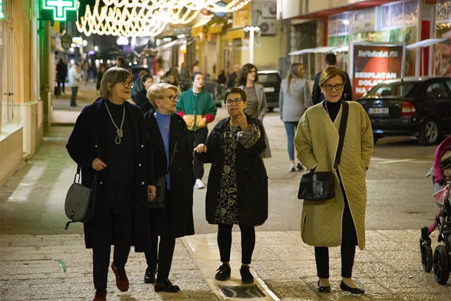 Ramazanski bazar otvoren u Fejićevoj ulici u Mostaru