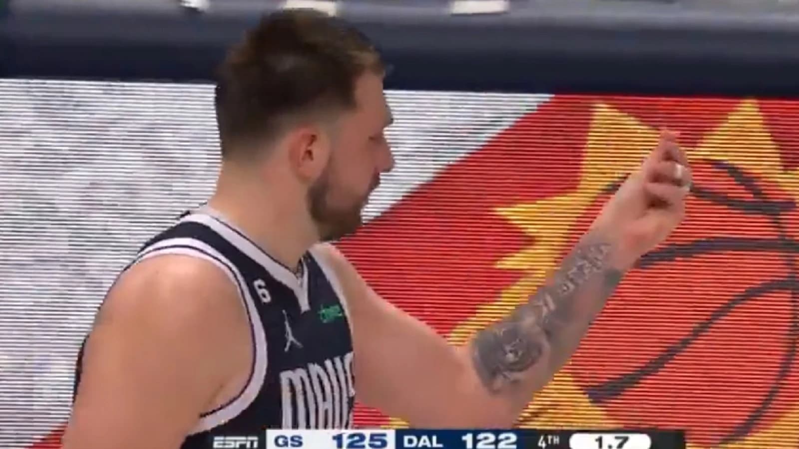 Reakcija Dončića prema sucima 