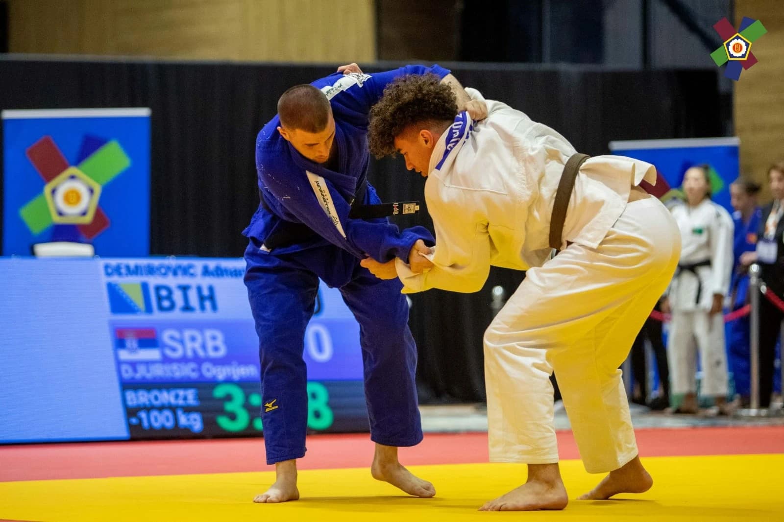 Borba Adnana Demirovića 