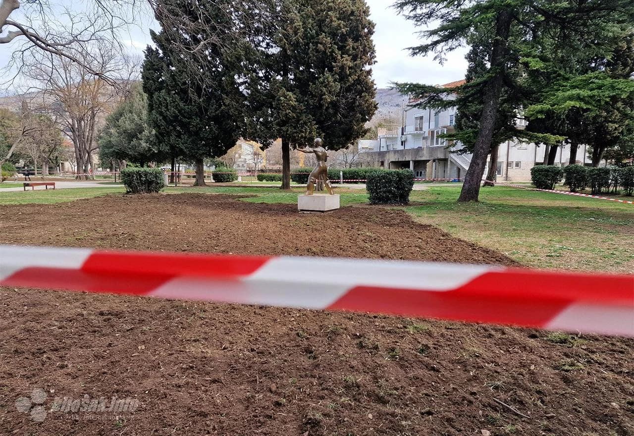 Uzorano oko Bruce Leeja: Zrinjevac dobio novu travu