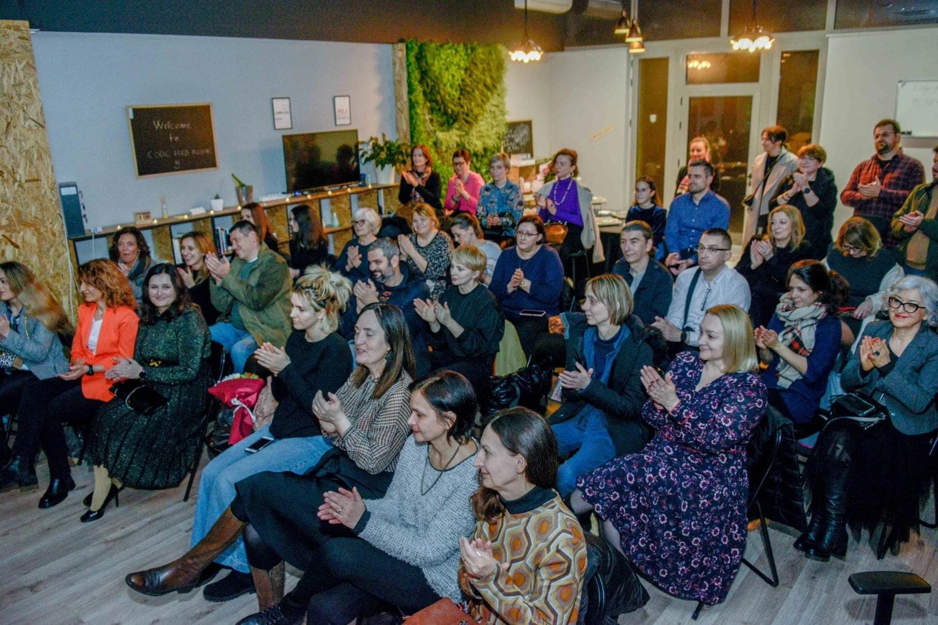 Sve ptice imaju krila predstavljene u Mostaru