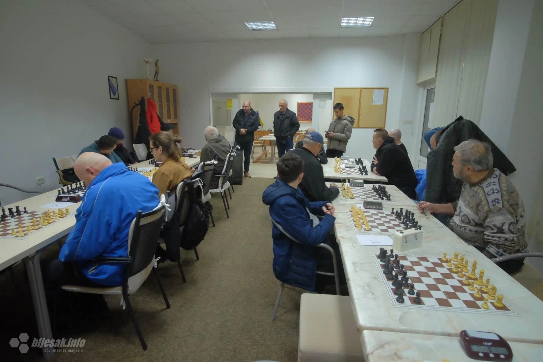 Održan šahovski turnir povodom Dana nezavisnosti BiH