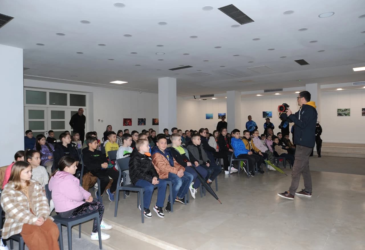 Mostarski školarci učili o čarobnom svijetu ronjenja