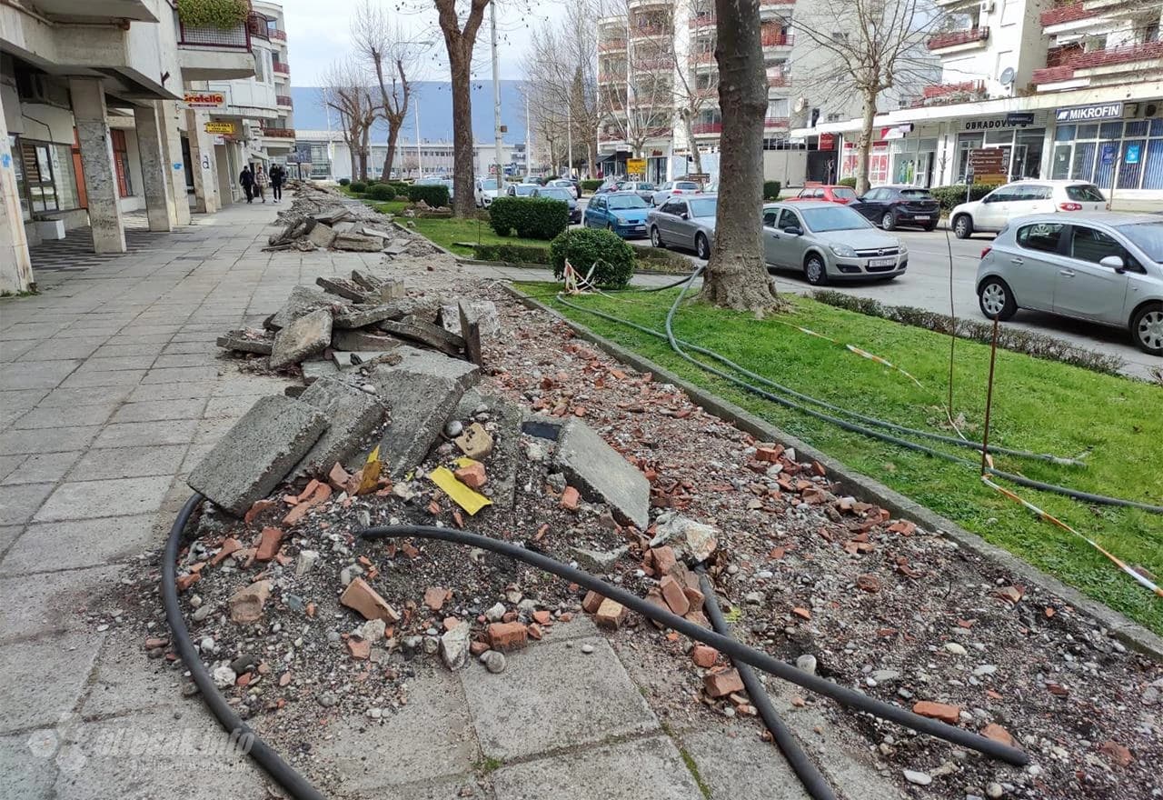 Čapljina: U Ulici Ante Starčevića postavljene cijevi