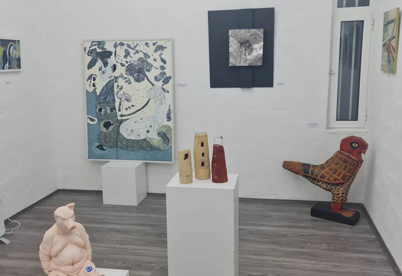 Otvorena izložba likovnih djela iz zbirke ateljea Vučković