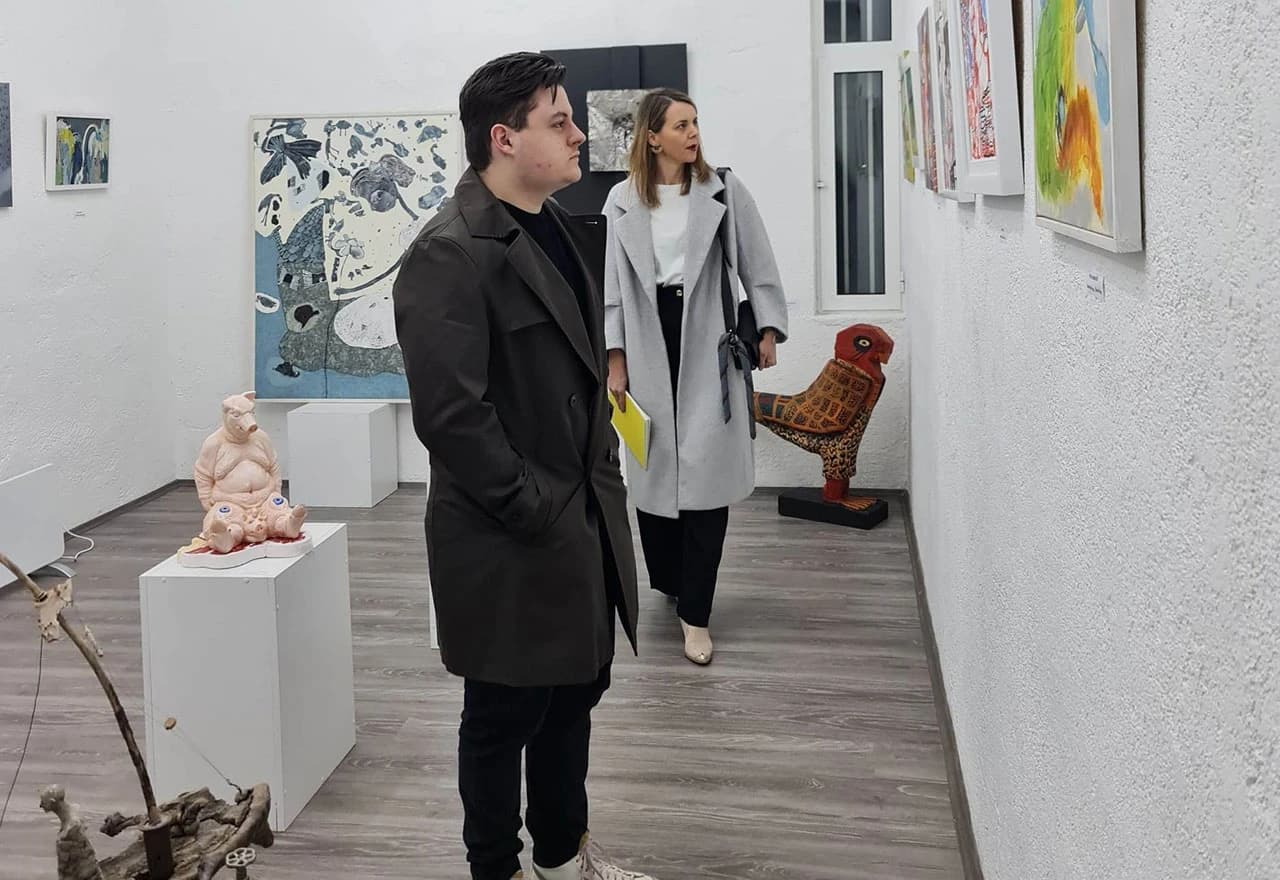 Otvorena izložba likovnih djela iz zbirke ateljea Vučković
